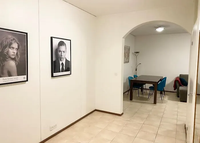 Pihlajisto 1 - Newly Renovated Spacious 4-Bedroom Condo With Patio, Free Parking