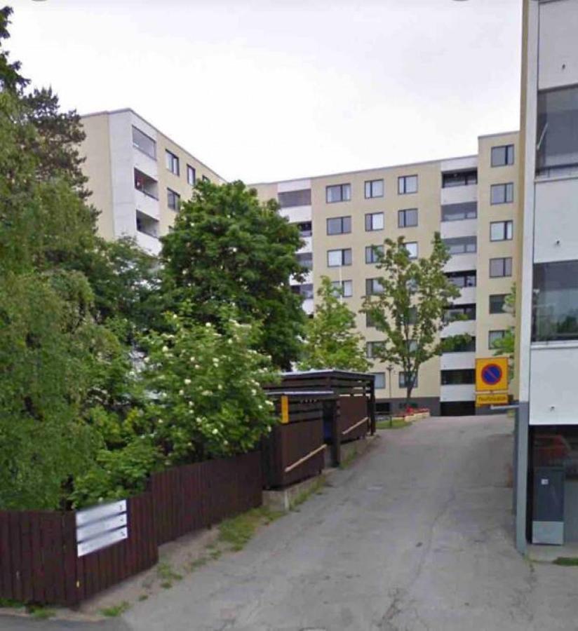 Apartment Pihlajisto 1 - Newly Renovated Spacious 4-bedroom With Patio, Free Parking *